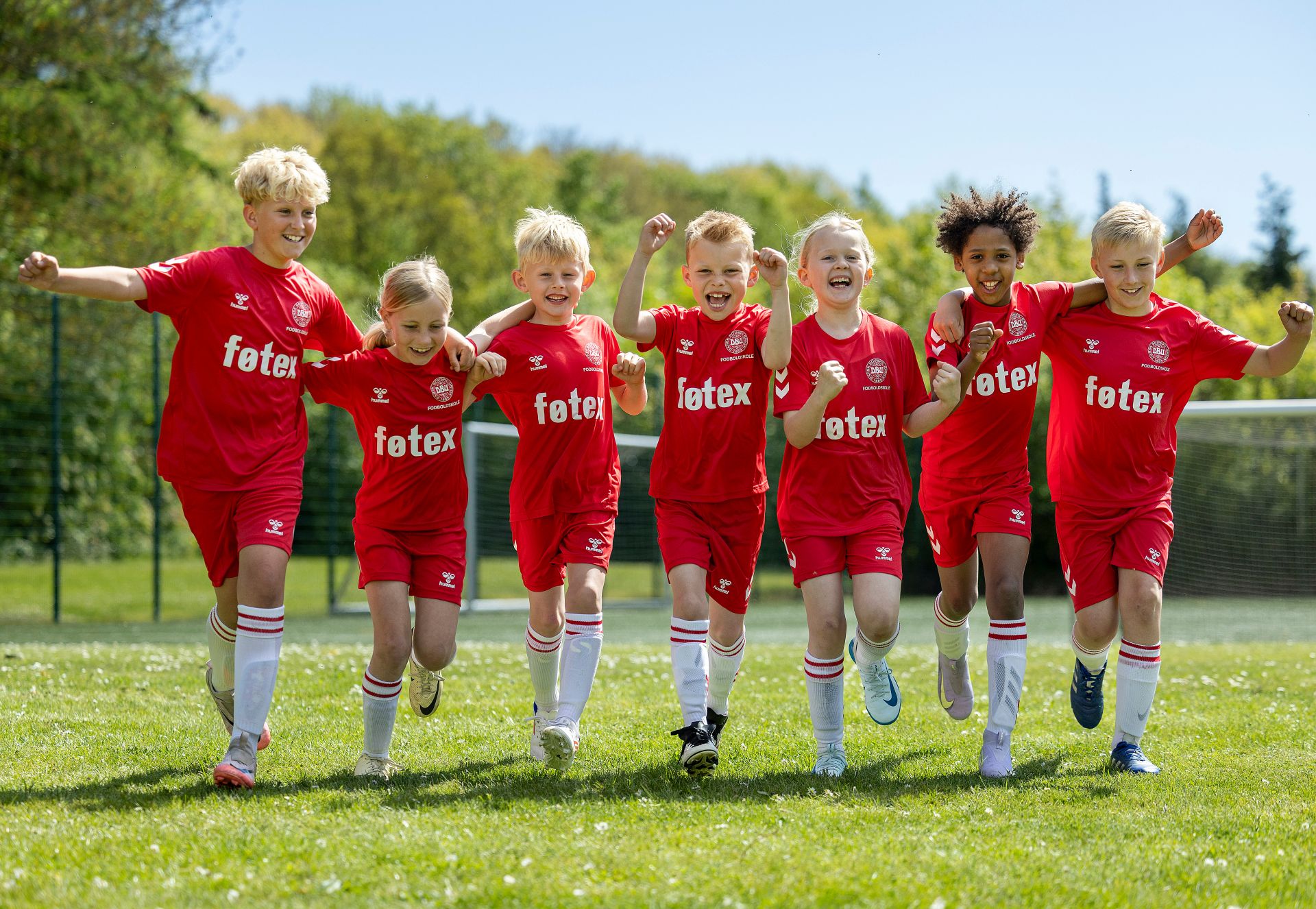 SIDSTE CHANCE: SPAR 100,- PÅ SOMMERENS FEDESTE UGE!