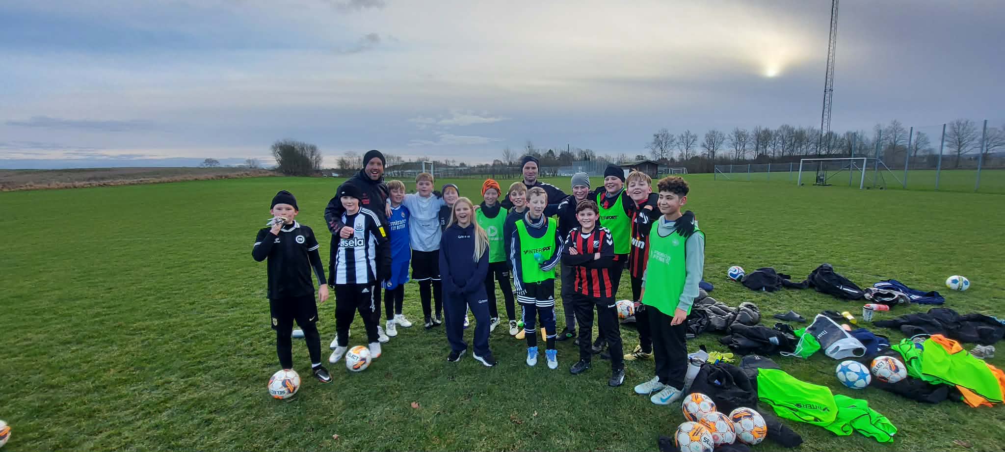 NYTÅRSBOLD OG GENSYNSGLÆDE HOS U12